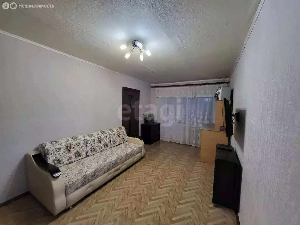 3-комнатная квартира: Стерлитамак, улица Дружбы, 50 (55.1 м) - Фото 1