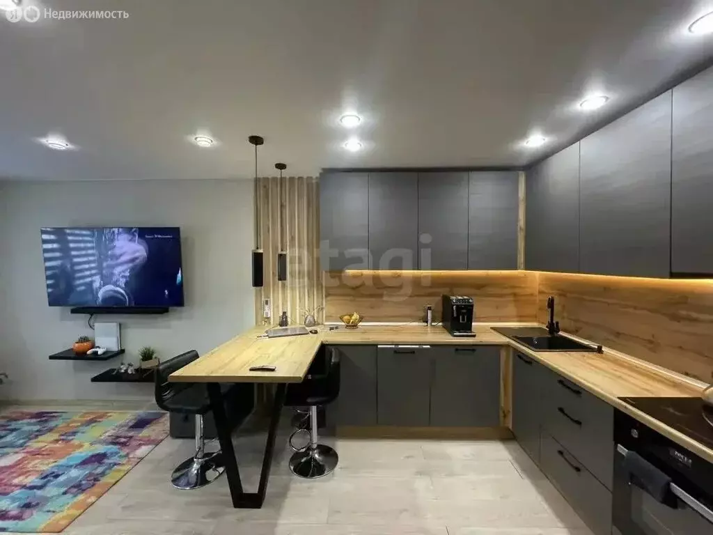 2-комнатная квартира: Заводоуковск, улица Щорса, 18 (61 м) - Фото 2