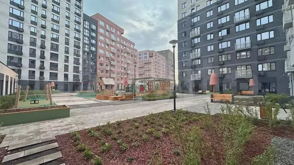 1-к. квартира, 35 м, 4/17 эт. - Фото 1