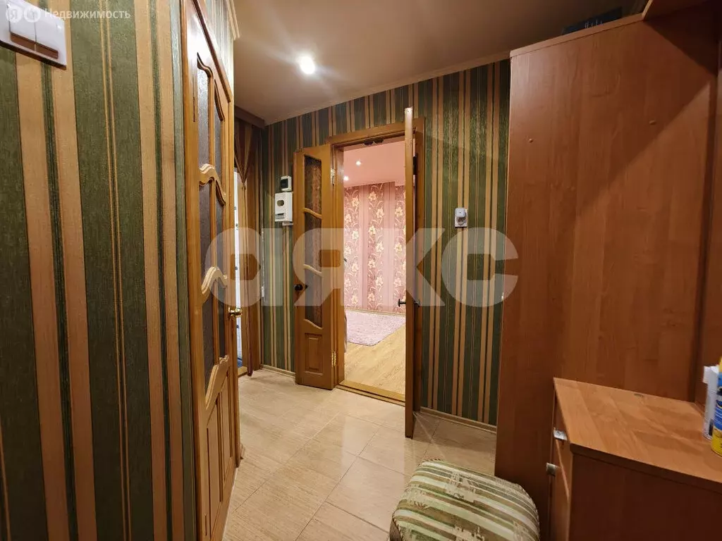 3-комнатная квартира: Кореновск, улица Карла Маркса, 184 (43 м) - Фото 2