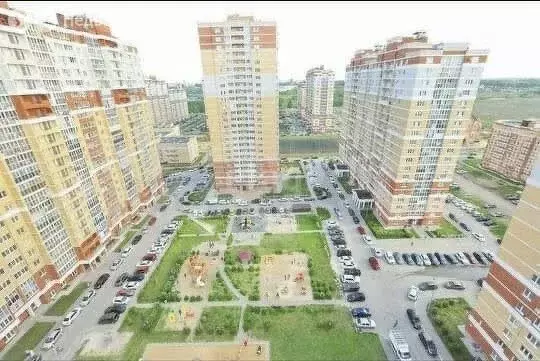 2-комнатная квартира: Липецк, улица Артёмова, 1А (64 м) - Фото 1