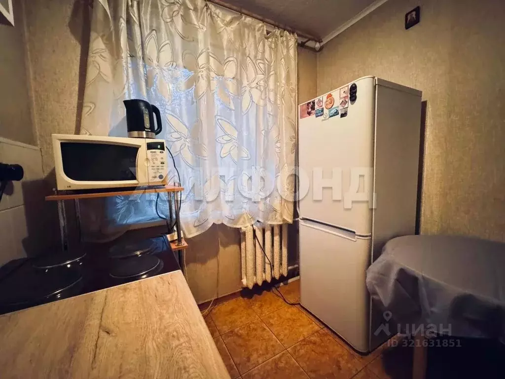 Комната Новосибирская область, Новосибирск ул. Бориса Богаткова, 260 ... - Фото 0