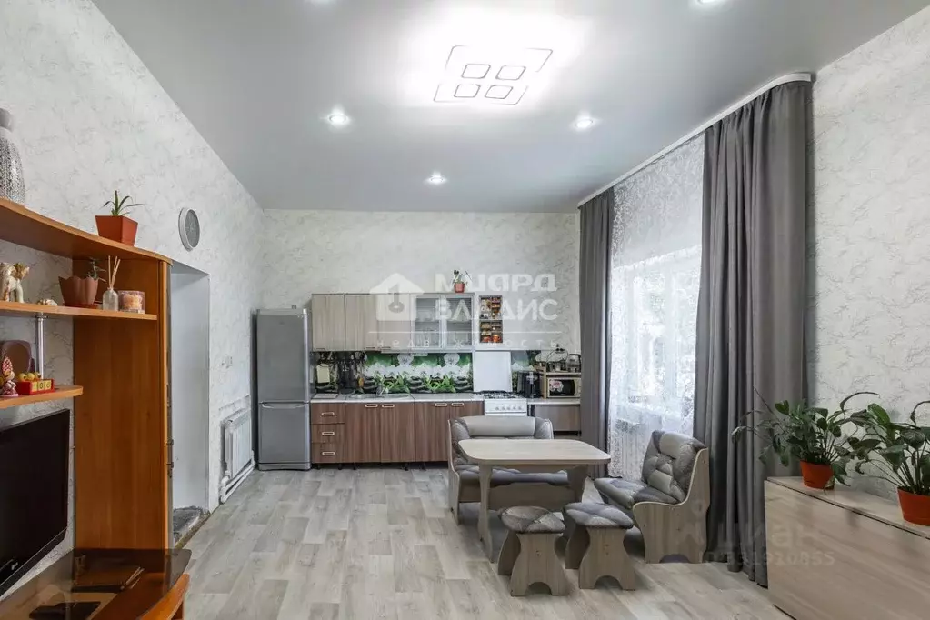 Дом в Омская область, Омск СОСН Птицевод-2 тер.,  (150 м) - Фото 1