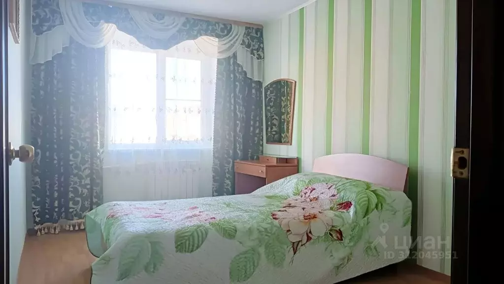 2-к кв. Липецкая область, Липецк Коммунистическая ул., 18А (48.0 м) - Фото 2