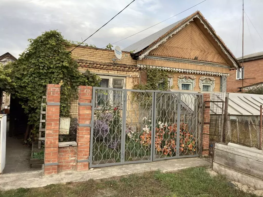 Дом в Самарская область, Тольятти ул. Дмитрия Ульянова, 10 (90 м) - Фото 1