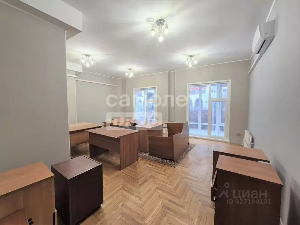 Офис в Липецкая область, Липецк Октябрьская ул., 1 (58 м) - Фото 1