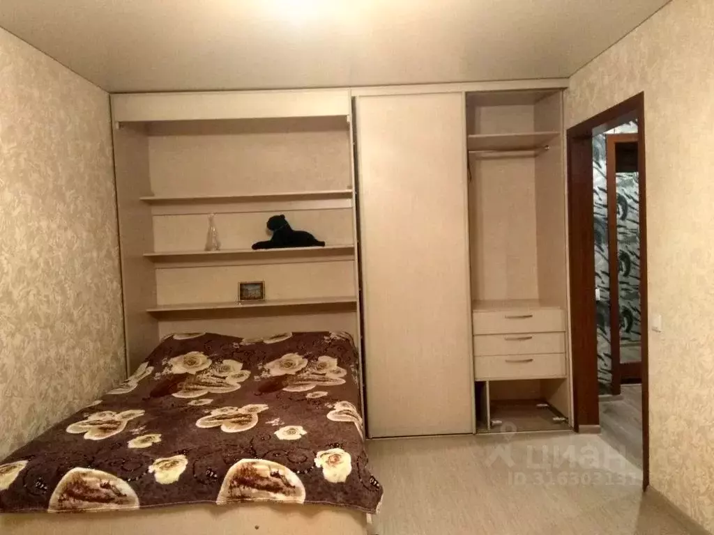 1-к кв. Свердловская область, Каменск-Уральский Каменская ул., 75 ... - Фото 0