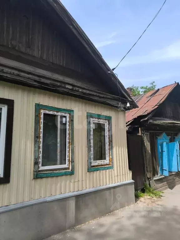 Дом в Саратовская область, Саратов ул. Имени А.И. Хользунова, 13А (17 ... - Фото 1