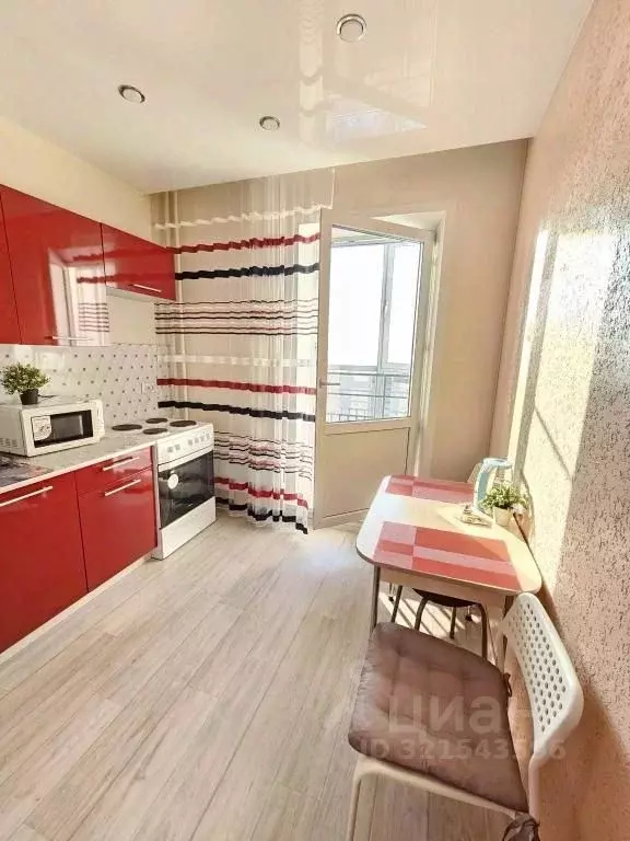 1-к кв. Курганская область, Курган Заозерный жилрайон, 4-й мкр, 31 ... - Фото 2