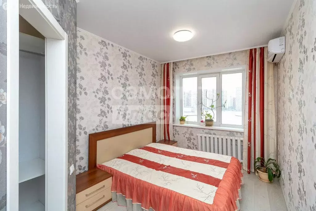 4-комнатная квартира: Тюмень, улица Муравленко, 9 (96.7 м) - Фото 1