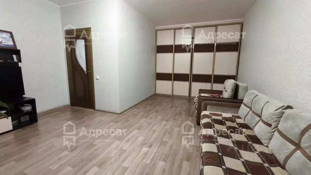 1-к кв. Волгоградская область, Волгоград ул. Грибанова, 2 (45.8 м) - Фото 1