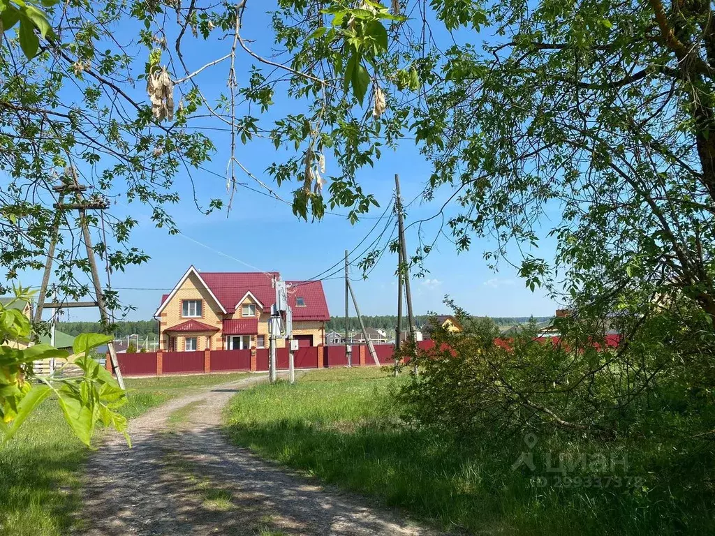 Дом в Кировская область, Киров городской округ, д. Гуси 37 (350 м) - Фото 0