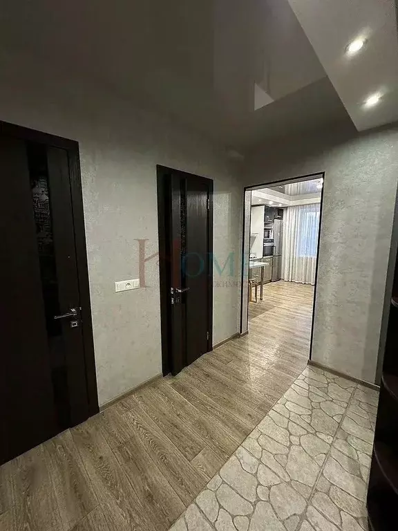 3-к кв. Новосибирская область, Новосибирск ул. Татьяны Снежиной, 35 ... - Фото 2