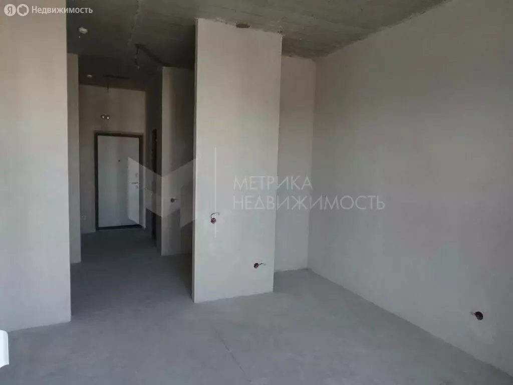 Квартира-студия: Тюмень, Героев Сталинградской битвы, 5 (27.6 м) - Фото 1