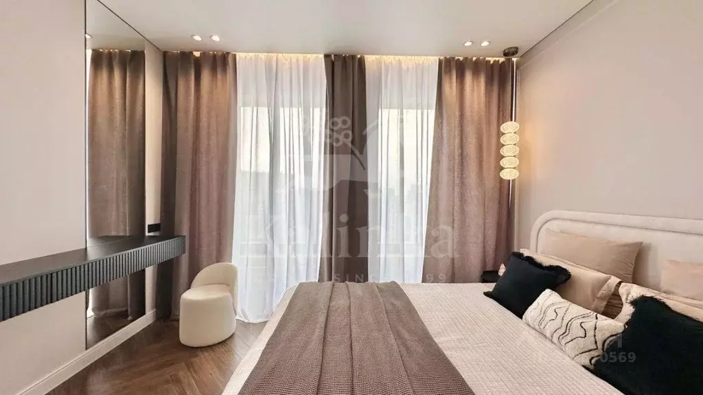 Квартира, 2 комнаты, 61.9 м - Фото 0