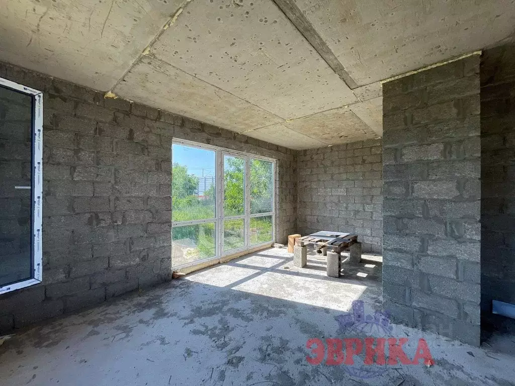 Дом в Краснодарский край, Крымский район, с. Киевское Кубанская ул. ... - Фото 1