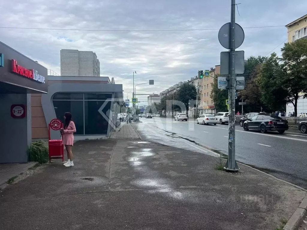 Помещение свободного назначения в Татарстан, Казань ул. Космонавтов, ... - Фото 1