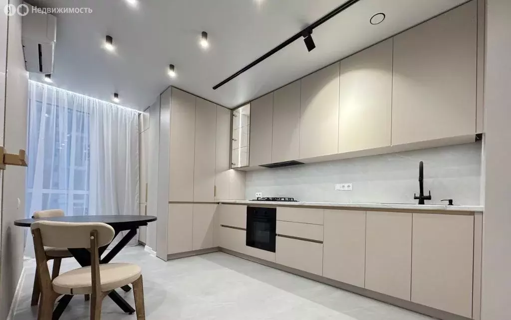 1-комнатная квартира: Краснодар, улица Даниила Смоляна, 71к2 (37.8 м) - Фото 1