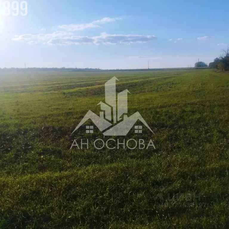 Участок в Крым, Симферопольский район, Гвардейское пгт ул. Ореховая, ... - Фото 2