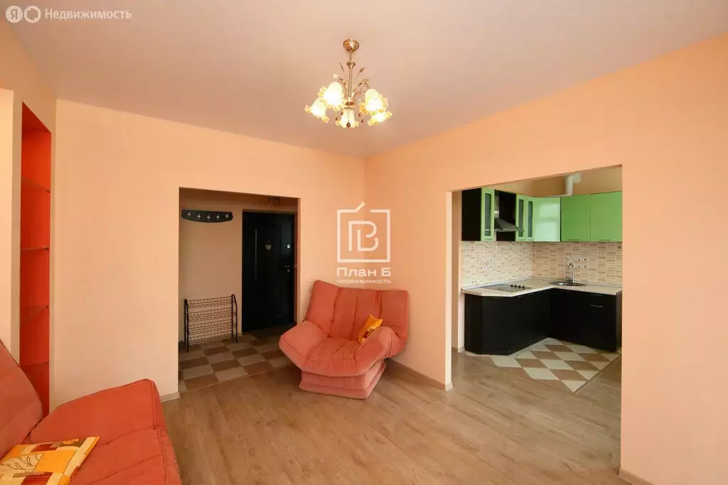 1-комнатная квартира: Калуга, улица Фомушина, 26 (38 м) - Фото 0