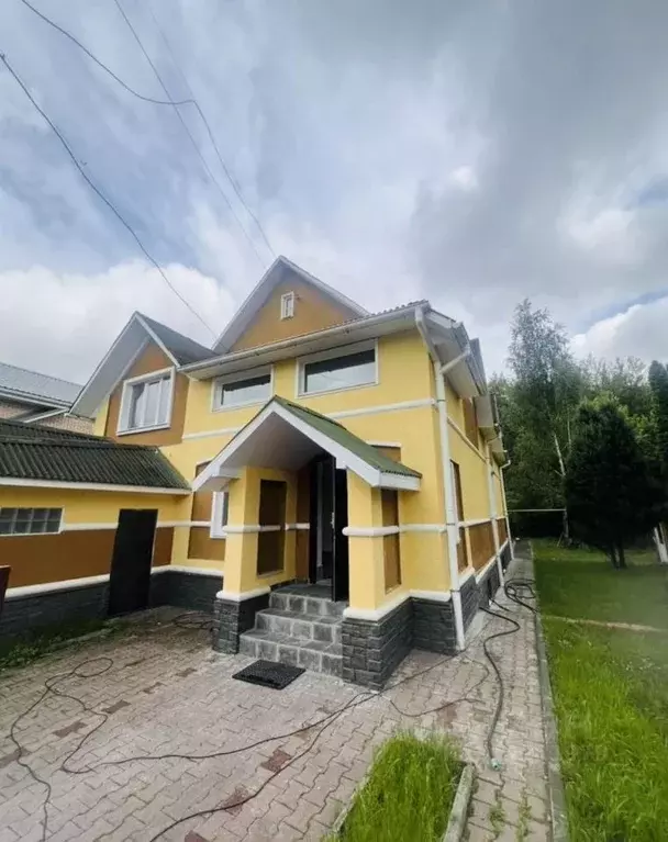 Коттедж в Московская область, Химки Нива СНТ,  (350 м) - Фото 0