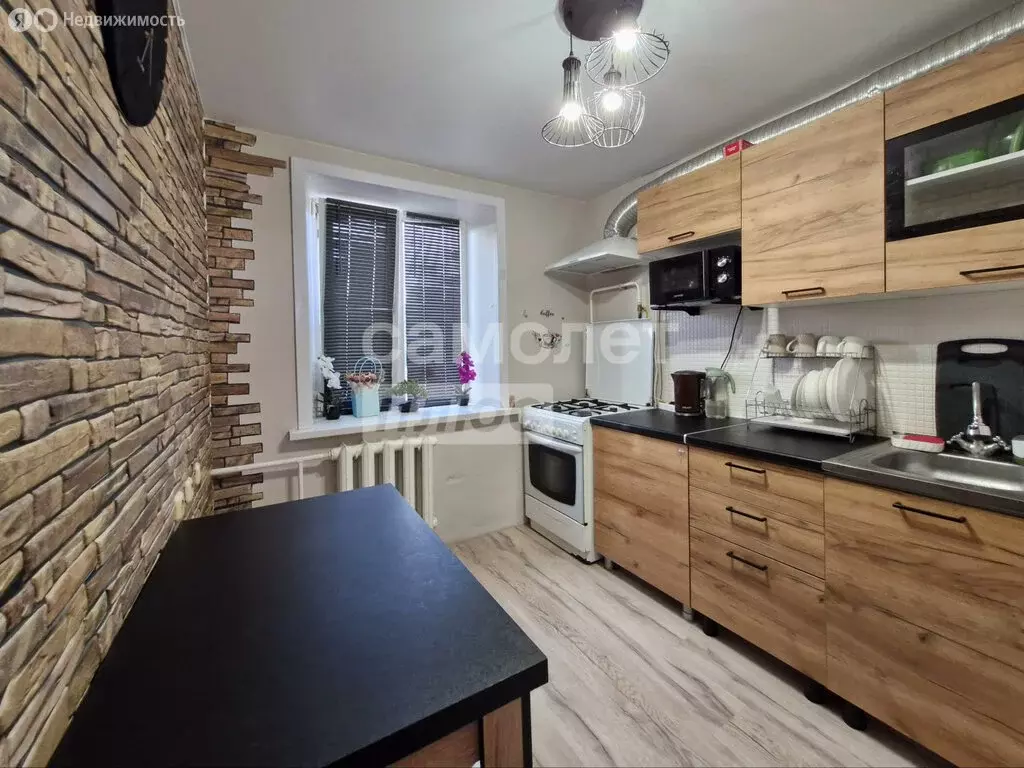 2-комнатная квартира: Славянск-на-Кубани, Батарейная улица, 384 (58.5 ... - Фото 1