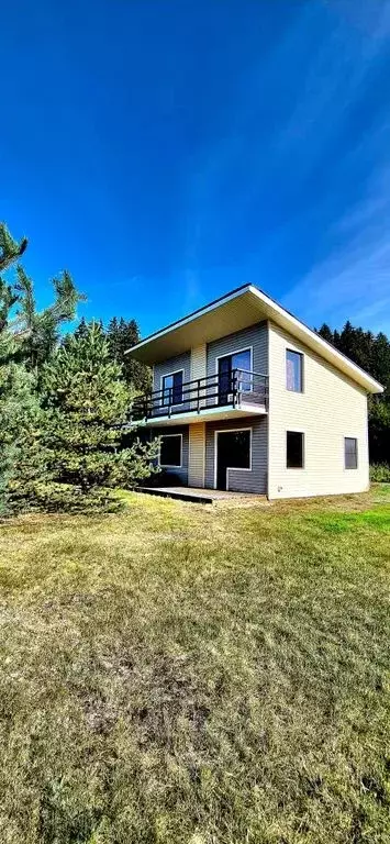 Дом в Карелия, Лахденпохский муниципальный округ, пос. Куркиеки ул. ... - Фото 1