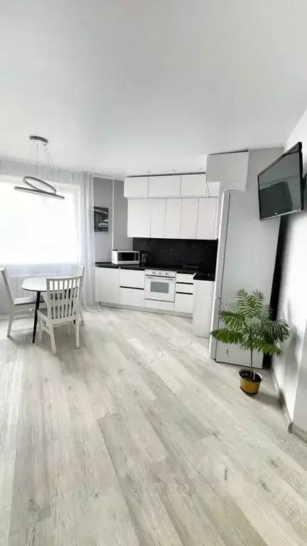 1-к кв. Хабаровский край, Хабаровск ул. Запарина, 154 (41.0 м) - Фото 1