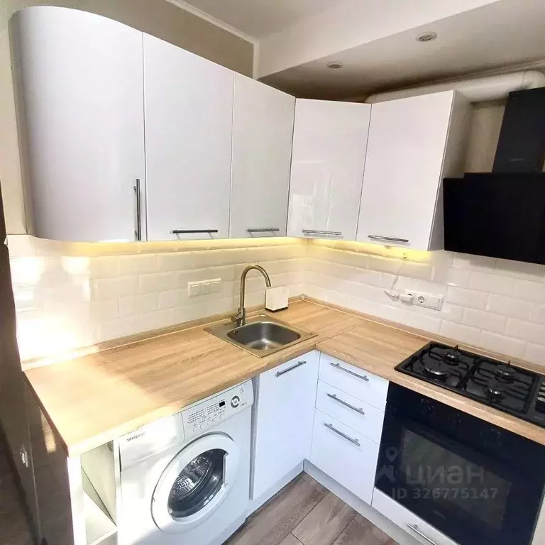 2-к кв. Башкортостан, Уфа ул. 50-летия Октября, 26 (44.0 м) - Фото 1