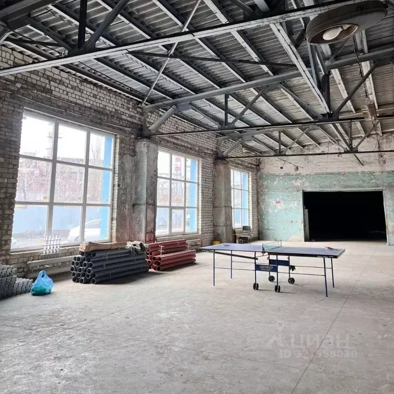 Склад в Саратовская область, Саратов ул. Имени Г.К. Орджоникидзе, 67 ... - Фото 1