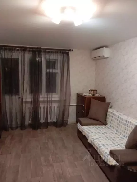 1-к кв. Севастополь пл. Генерала Захарова, 3 (35.0 м) - Фото 2