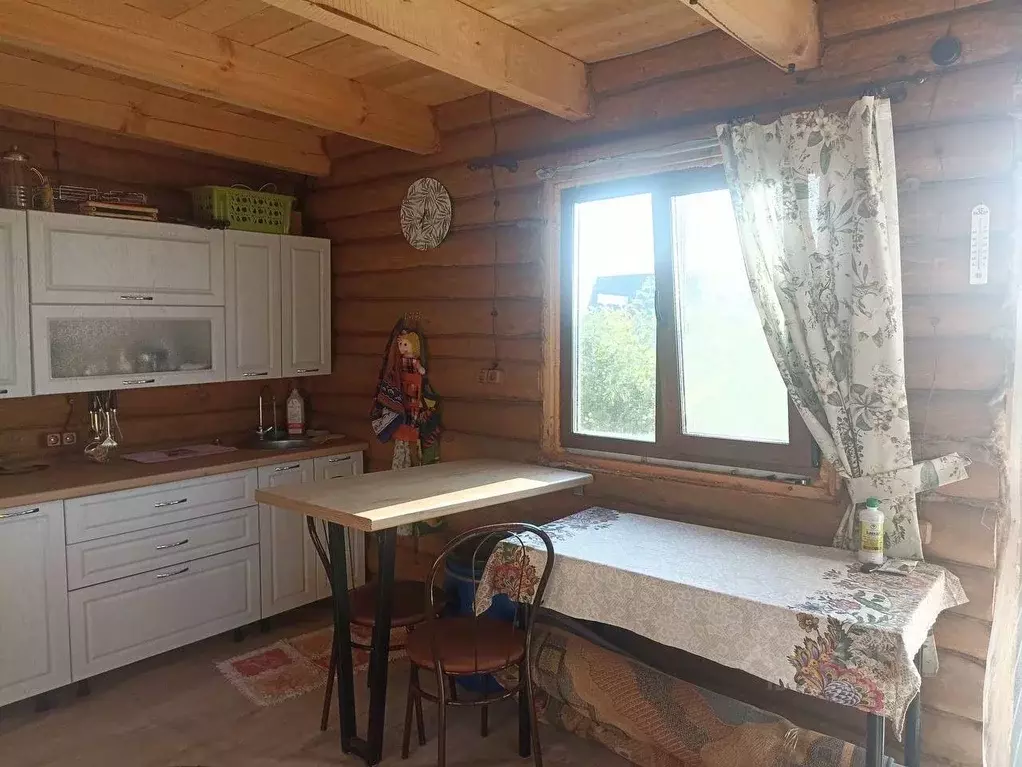 Дом в Омская область, Омский район, Дружинское с/пос, Красная Горка ... - Фото 0