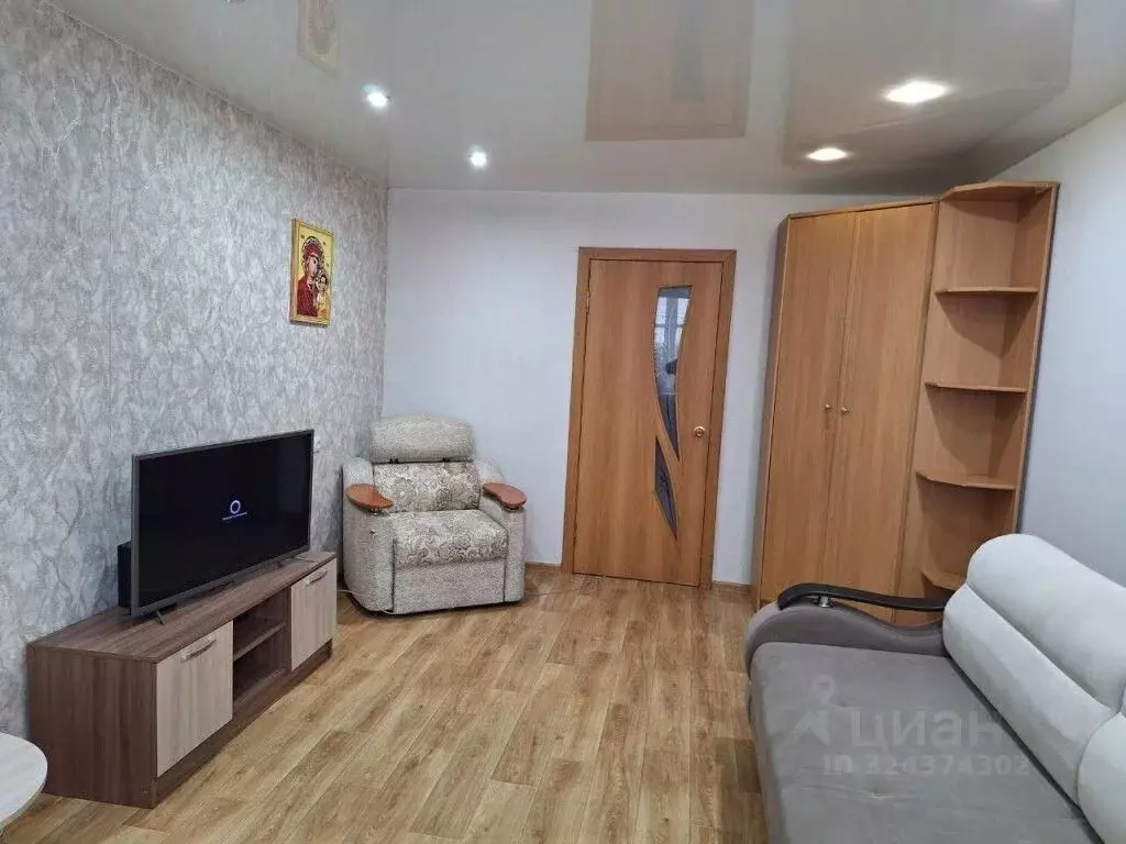 2-к кв. Амурская область, Райчихинск ул. Пономаренко, 73 (56.5 м) - Фото 2