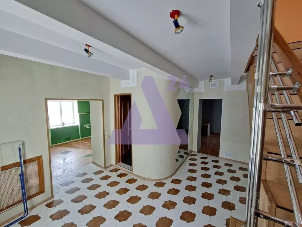 Дом в Алтайский край, Барнаул ул. Кутузова, 116 (168 м) - Фото 2