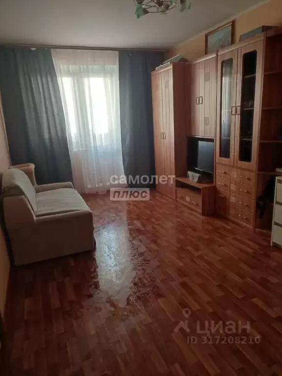 1-к кв. Курская область, Курск просп. Вячеслава Клыкова, 80 (35.0 м) - Фото 0