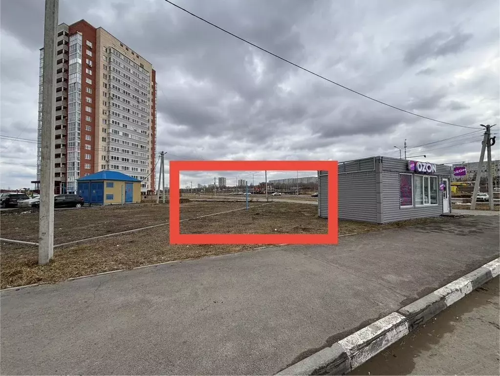 Торговая площадь в Омская область, Омск бул. Архитекторов, 1б (45 м) - Фото 0