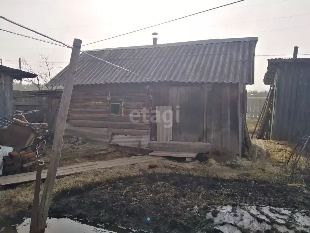 Дом в Удмуртия, Кезский район, пос. Кез Западная ул. (37 м) - Фото 1