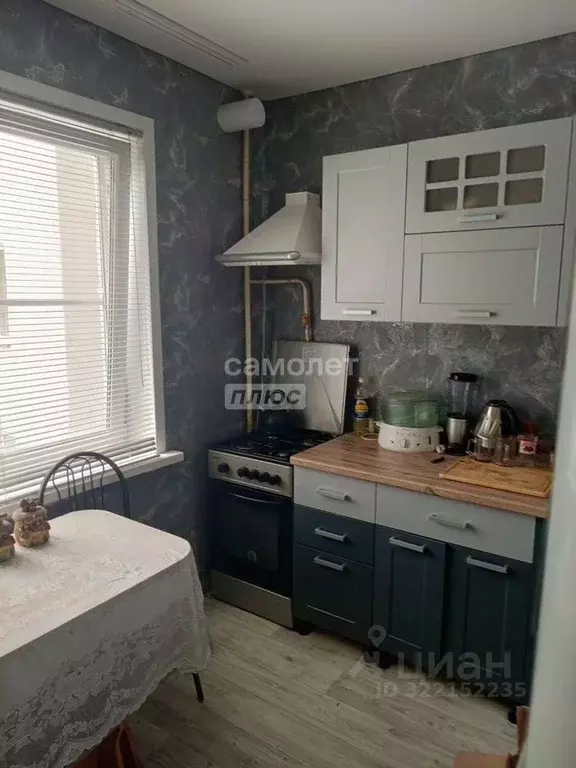 3-к кв. Курская область, Курск ул. 50 лет Октября, 110 (59.0 м) - Фото 2