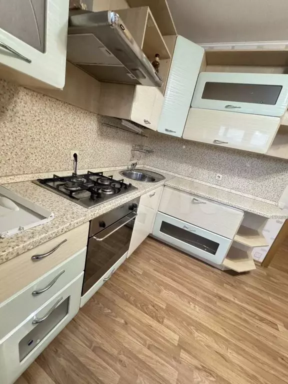 2-к. квартира, 74 м, 9/10 эт. - Фото 1