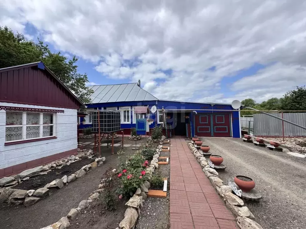 Дом в Мордовия, Дубенский район, с. Поводимово Рабочая ул., 94 (68 м) - Фото 1