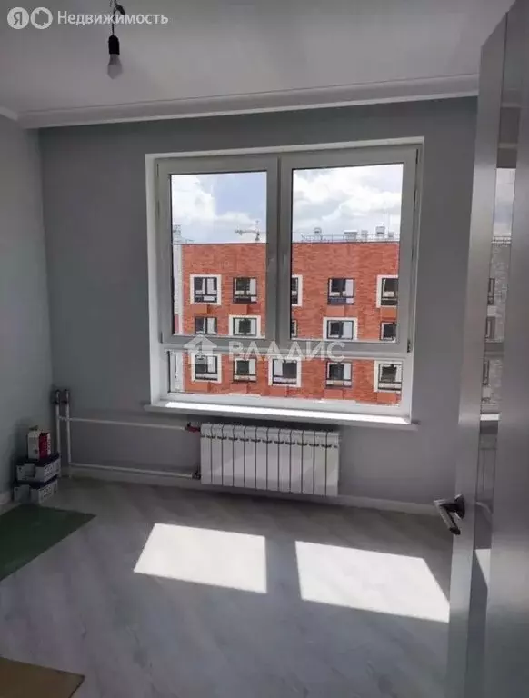 3-комнатная квартира: посёлок Ильинское-Усово, Заповедная улица, 3 ... - Фото 2