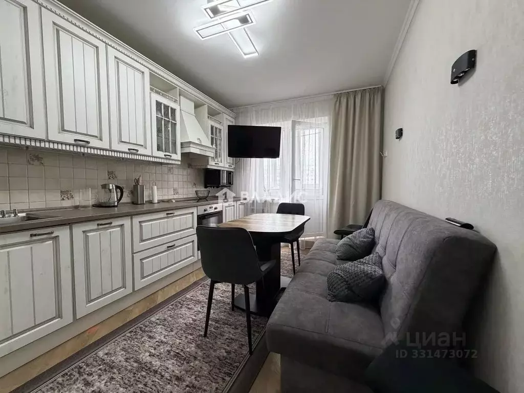 3-к кв. Белгородская область, Белгород ул. Белгородского полка, 67 ... - Фото 1