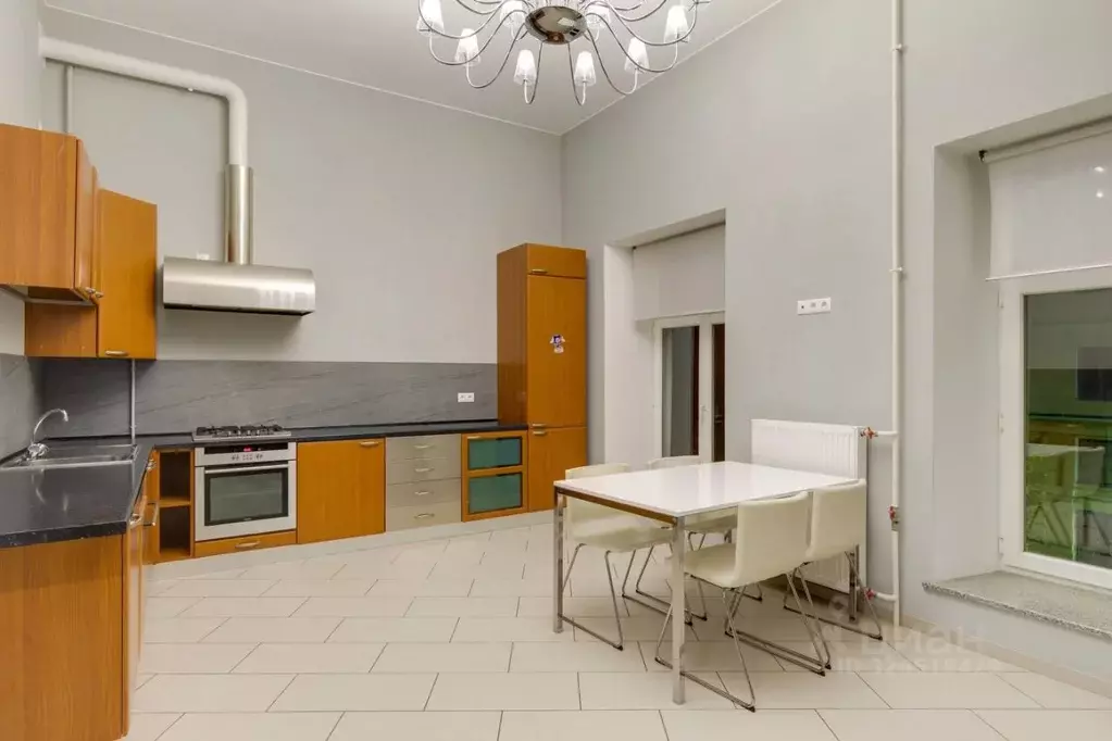 3-к кв. Санкт-Петербург Итальянская ул., 12Е (140.0 м) - Фото 0