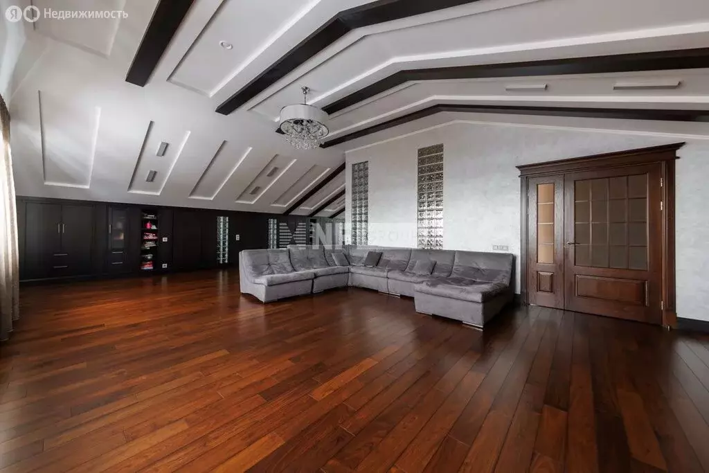 Дом в деревня Мартемьяново, КП Апрелевка-парк (550 м) - Фото 1