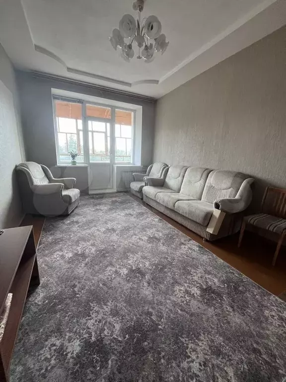 3-к. квартира, 63,5 м, 3/3 эт. - Фото 1