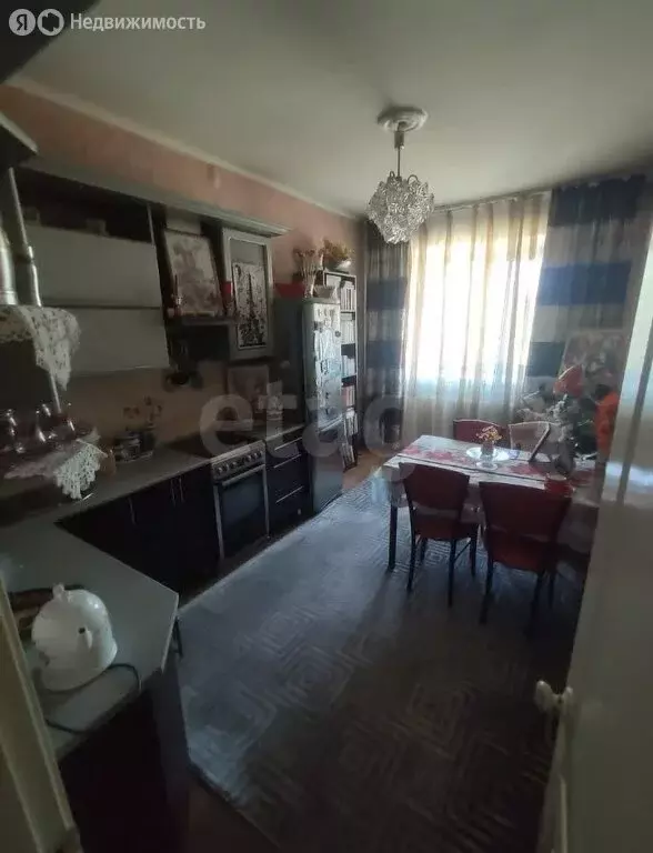 1-комнатная квартира: Черногорск, улица Калинина, 10 (40 м) - Фото 0