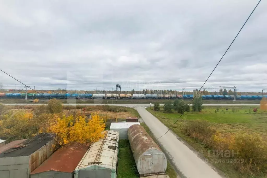 3-к кв. Тюменская область, Тюменский муниципальный округ, пос. ... - Фото 1