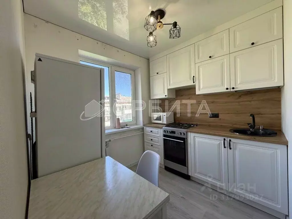 2-к кв. Тюменская область, Тюмень Заводская ул., 2 (47.0 м) - Фото 1