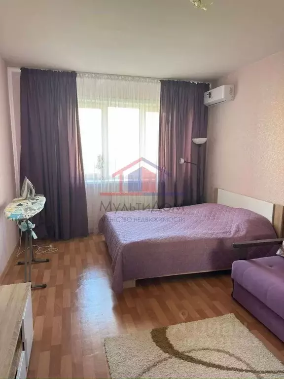 1-к кв. Белгородская область, Старый Оскол Степной мкр, 10 (48.0 м) - Фото 0