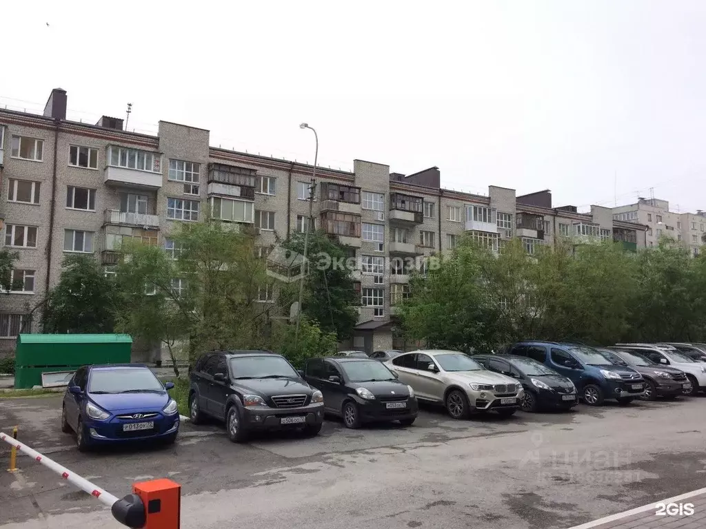 3-к кв. Тюменская область, Тюмень ул. Свердлова, 16 (81.0 м) - Фото 0
